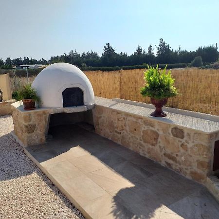 Villa Yioukkas Пафос Экстерьер фото