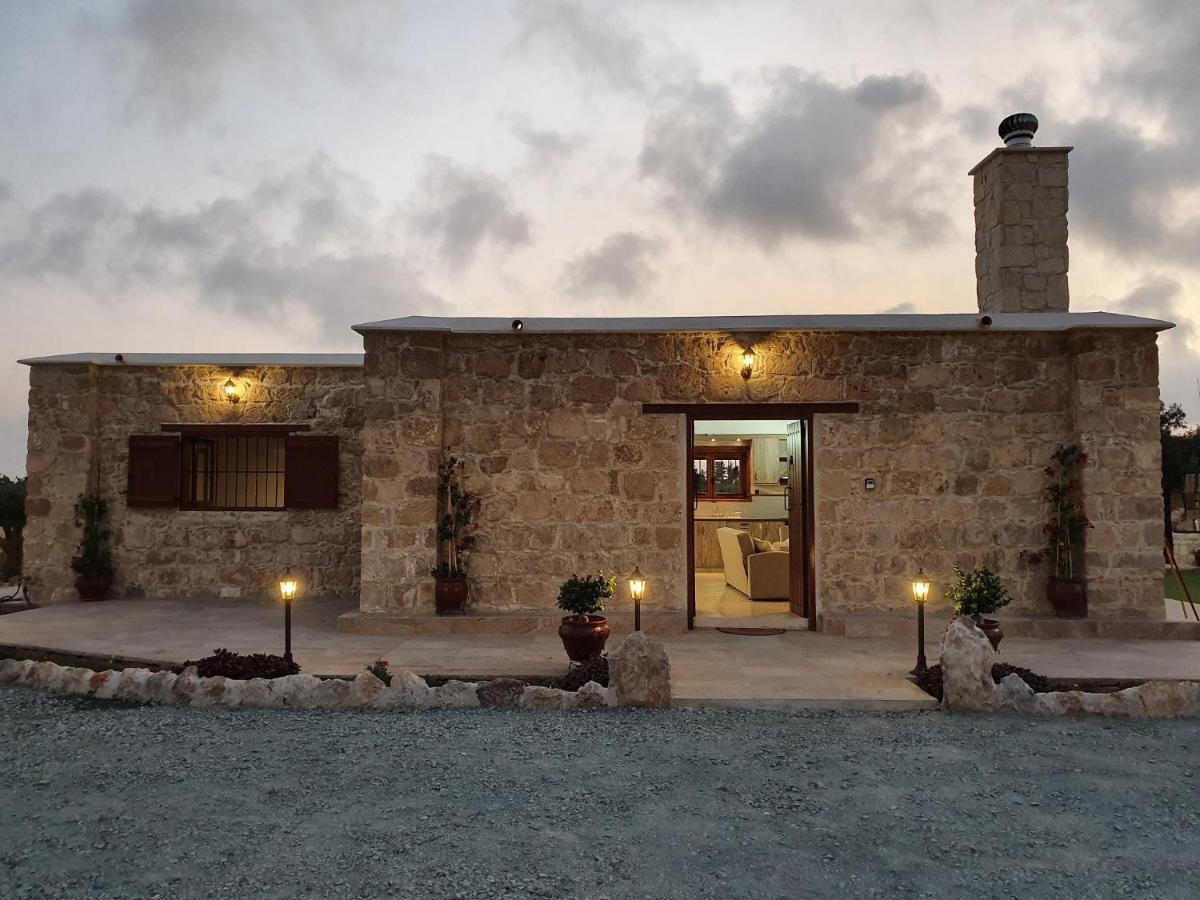 Villa Yioukkas Пафос Экстерьер фото