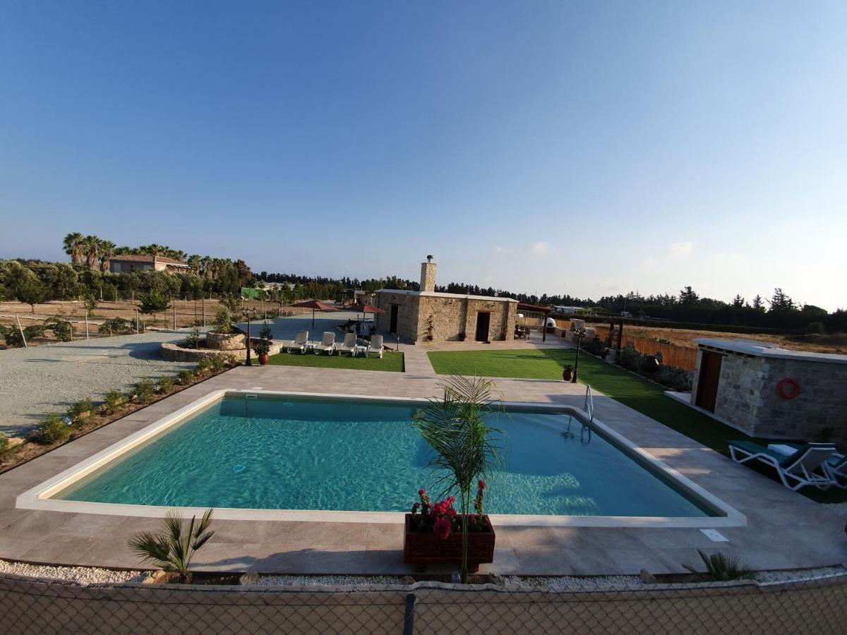 Villa Yioukkas Пафос Экстерьер фото