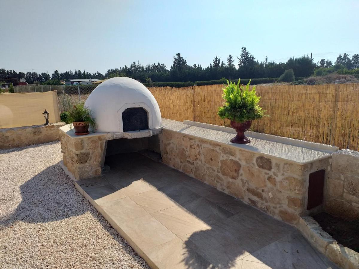 Villa Yioukkas Пафос Экстерьер фото